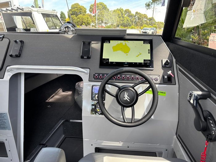 2025 Yellowfin YF-76F Extended Cabin