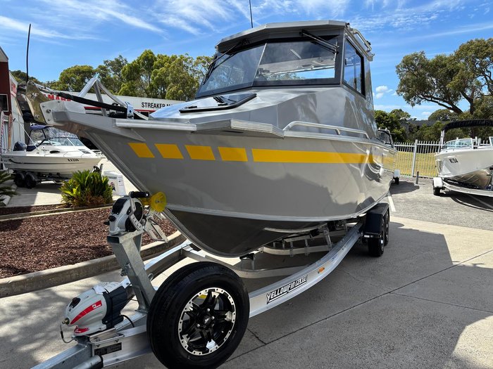 2025 Yellowfin YF-76F Extended Cabin