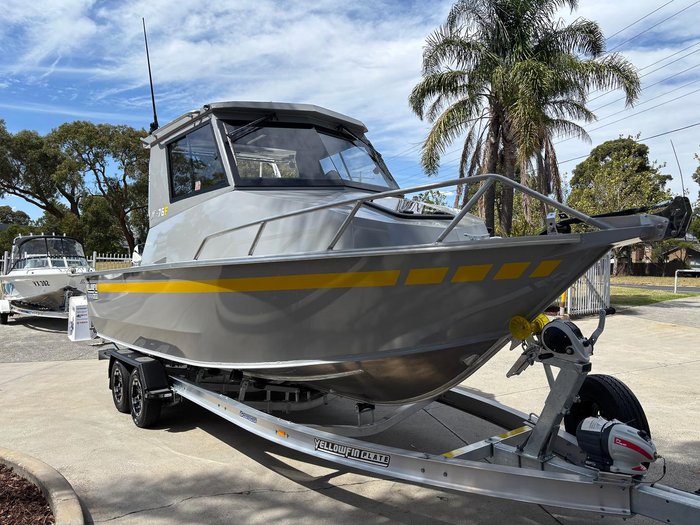 2025 Yellowfin YF-76F Extended Cabin
