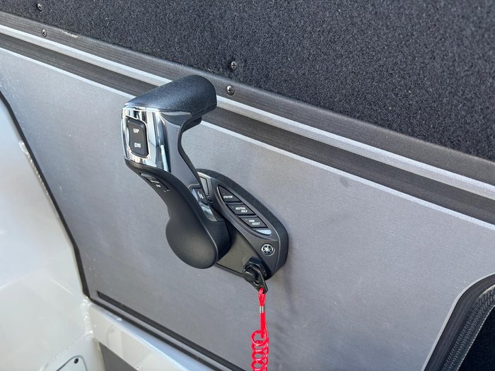 2025 Yellowfin YF-76F Extended Cabin