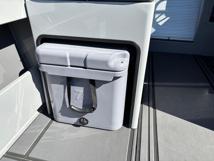 2025 Yellowfin YF-76F Extended Cabin