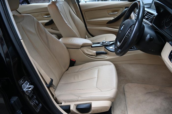 2014 BMW 3 Series 316i