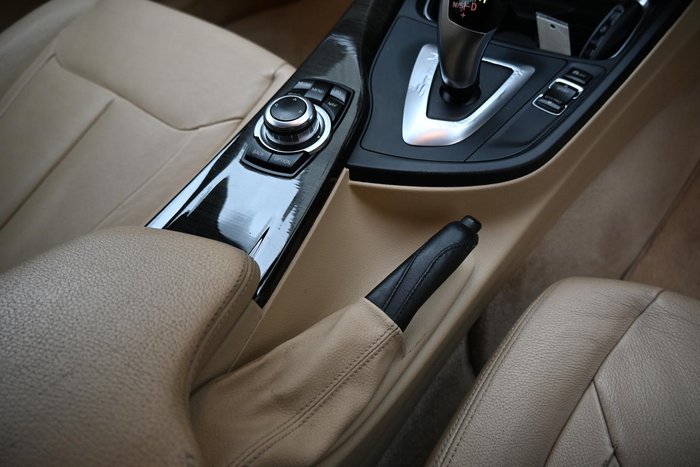 2014 BMW 3 Series 316i