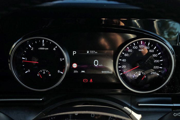 2020 Kia Carnival Platinum KA4 MY21 Aurora Black