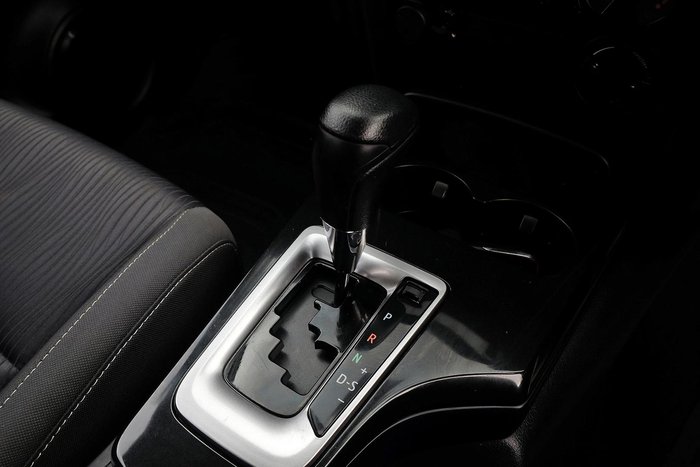 2022 Toyota Fortuner GX GUN156R 4X4 Dual Range Frosted White