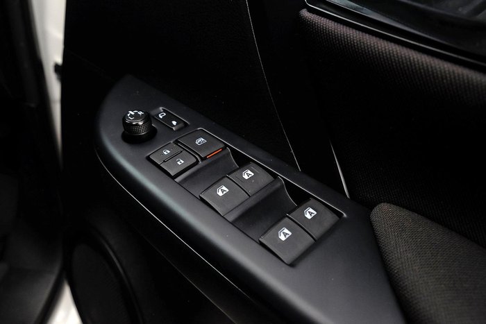 2022 Toyota Fortuner GX GUN156R 4X4 Dual Range Frosted White