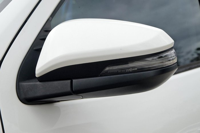 2022 Toyota Fortuner GX GUN156R 4X4 Dual Range Frosted White