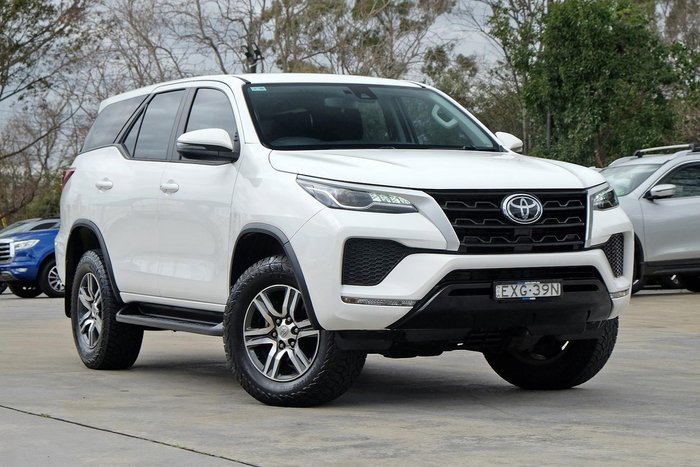 2022 Toyota Fortuner GX GUN156R 4X4 Dual Range Frosted White