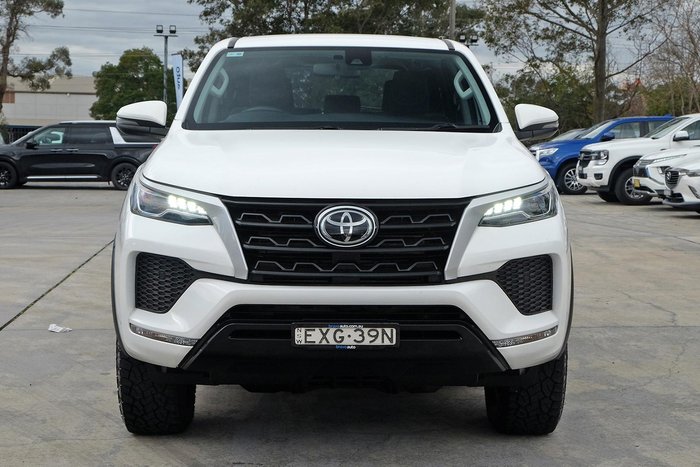 2022 Toyota Fortuner GX GUN156R 4X4 Dual Range Frosted White