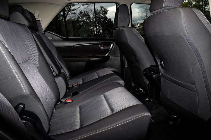 2022 Toyota Fortuner GX GUN156R 4X4 Dual Range Frosted White