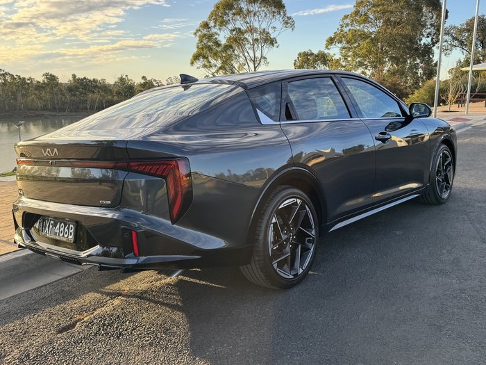 2025 Kia K4 GT-Line