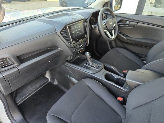 2025 Isuzu D-MAX