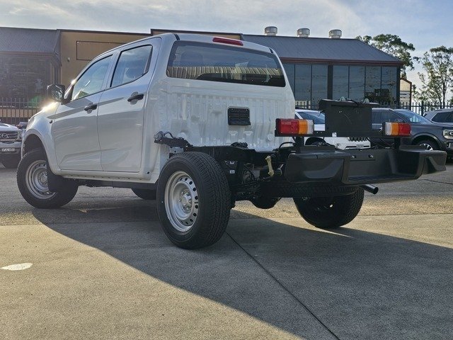 2025 Isuzu D-MAX