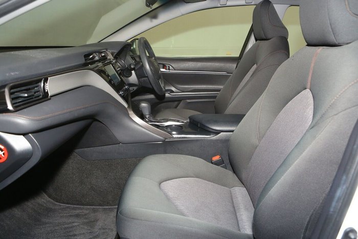 2019 Toyota Camry Ascent