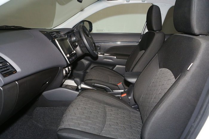 2024 Mitsubishi ASX LS