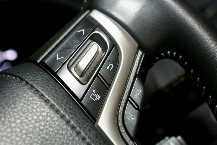 2022 Toyota Landcruiser Prado VX