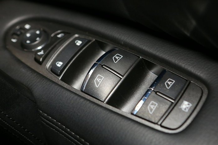 2023 Nissan Patrol Ti