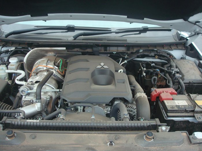 2023 Mitsubishi Triton GLS