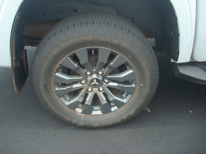 2023 Mitsubishi Triton GLS