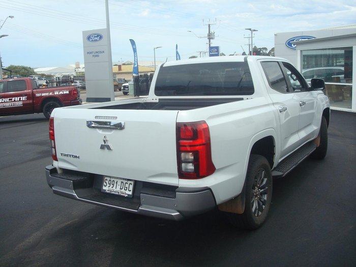 2023 Mitsubishi Triton GLS