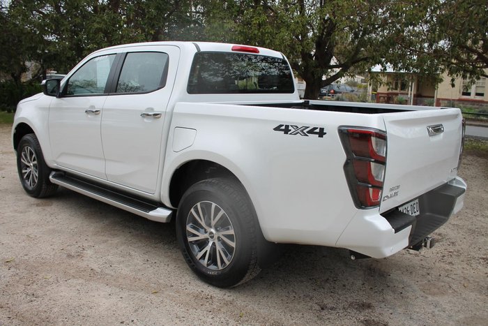 2024 Isuzu D-MAX LS-U