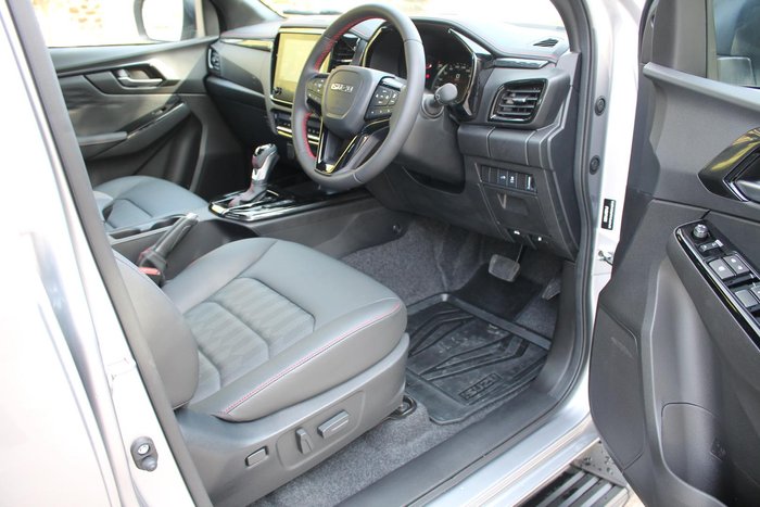 2024 Isuzu D-MAX X-TERRAIN