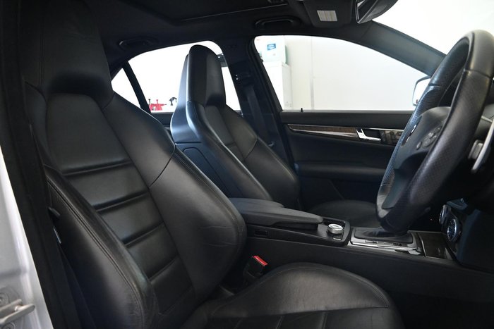 2008 Mercedes-Benz C-Class C63 AMG