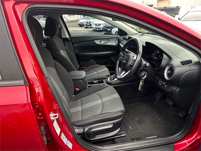 2023 KIA CERATO SPORT