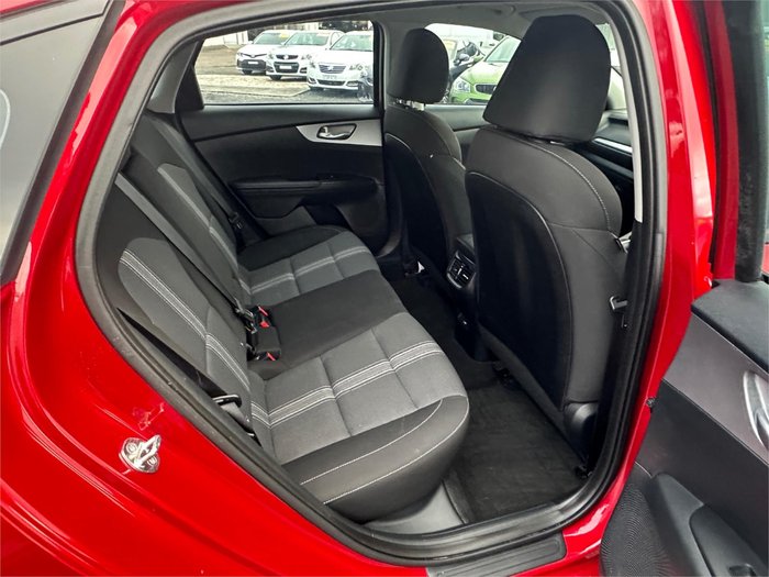 2023 KIA CERATO SPORT