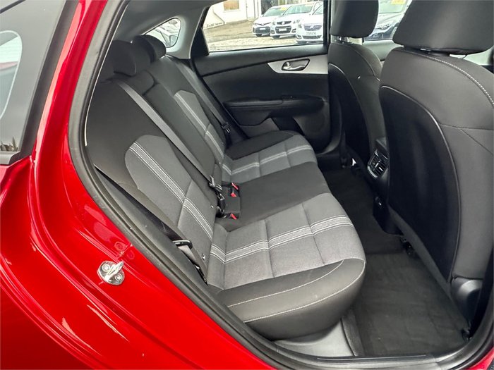 2023 KIA CERATO SPORT