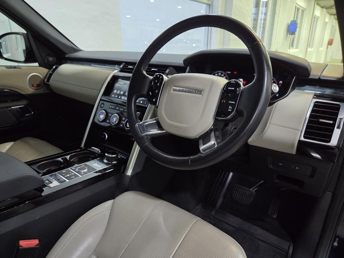 2018 Land Rover Discovery SD6 HSE