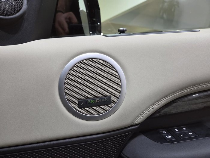 2018 Land Rover Discovery SD6 HSE