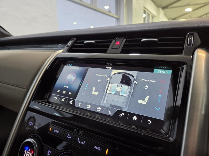 2018 Land Rover Discovery SD6 HSE