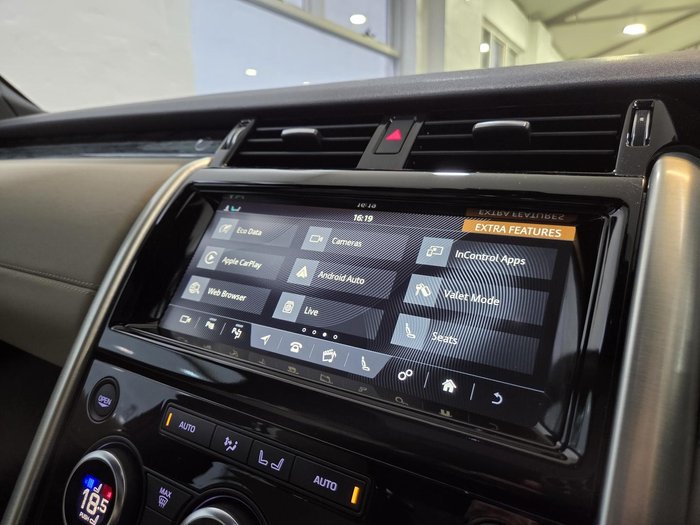 2018 Land Rover Discovery SD6 HSE