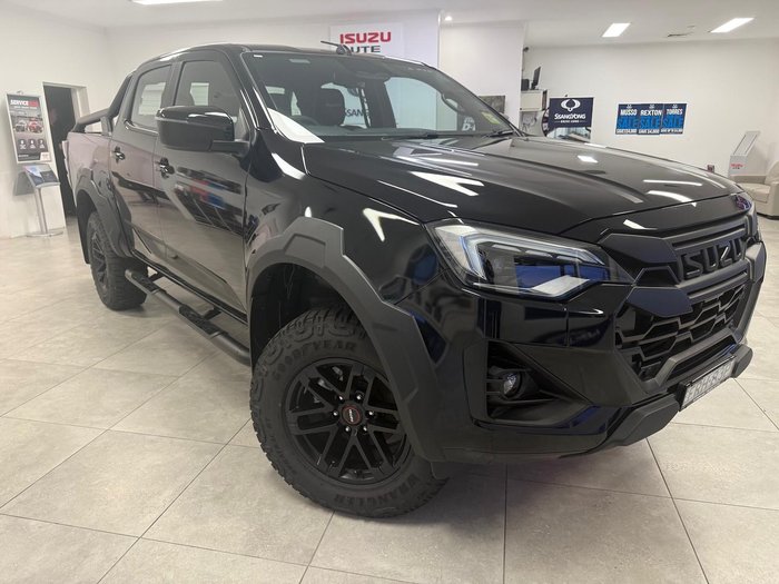2024 Isuzu D-MAX BLADE