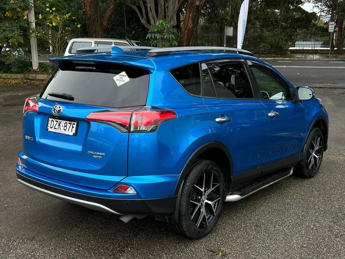 2018 Toyota RAV4 Cruiser