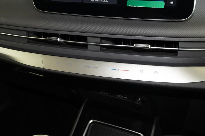 2023 LDV MIFA Mode