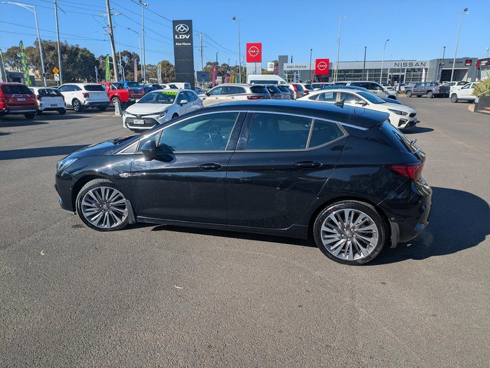 2017 Holden Astra RS-V