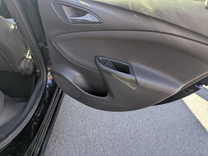 2017 Holden Astra RS-V