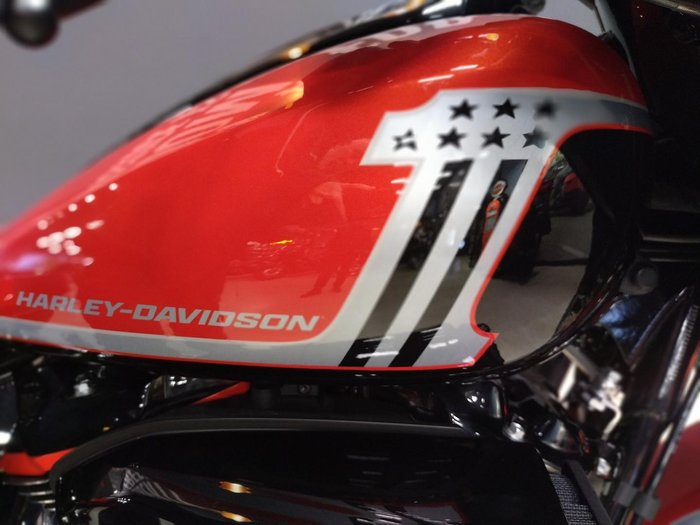 Harley-Davidson CVO Street Glide 121 (FLHXSE) Touring
