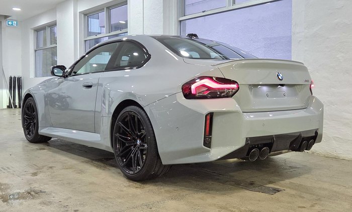 2025 BMW M2