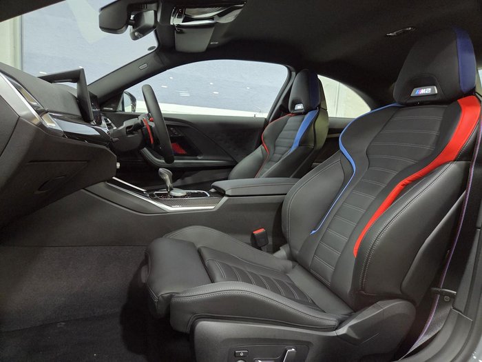 2025 BMW M2