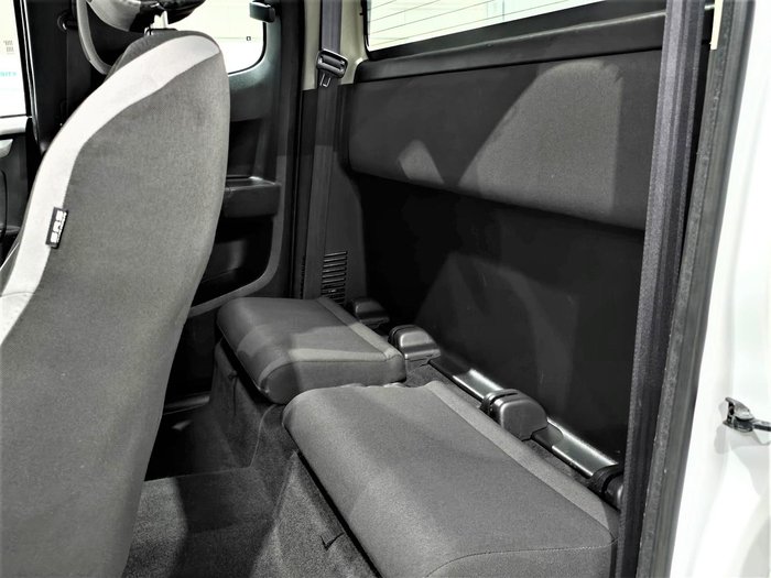 2016 Holden Colorado LS RG MY17 4X4 Dual Range Summit White