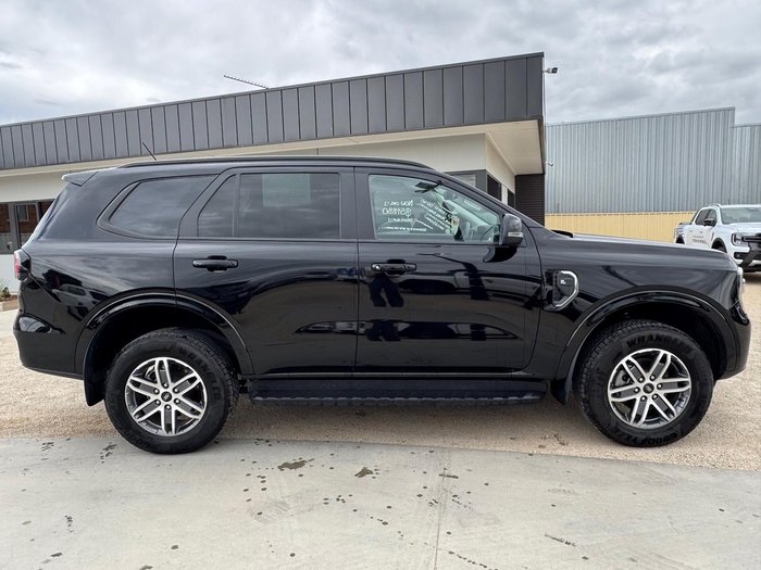 2023 Ford Everest Trend MY22 Shadow Black