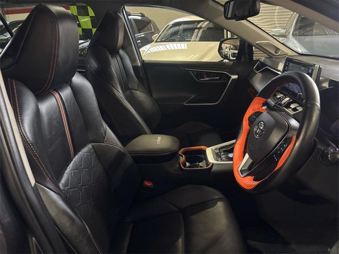 2020 Toyota RAV4 Edge