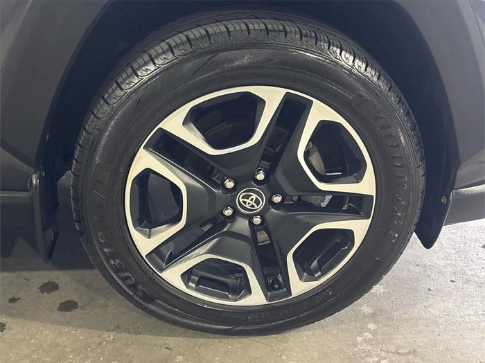 2020 Toyota RAV4 Edge