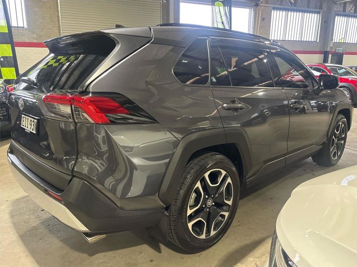 2020 Toyota RAV4 Edge