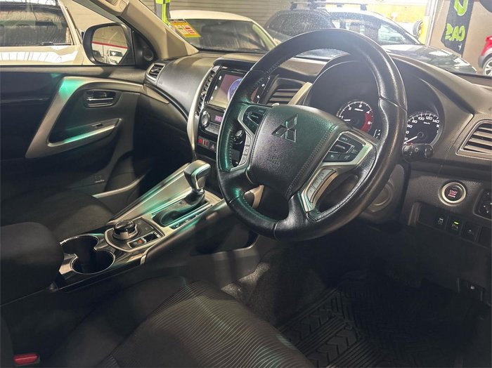 2018 Mitsubishi Pajero Sport GLX