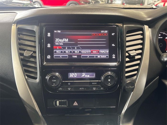 2018 Mitsubishi Pajero Sport GLX