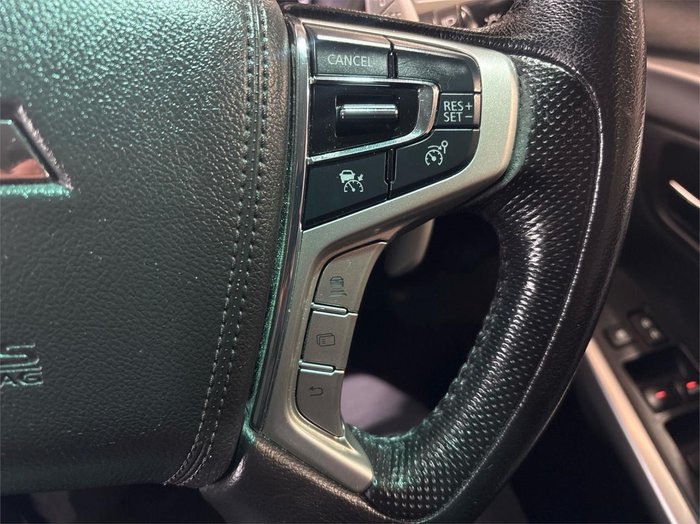 2018 Mitsubishi Pajero Sport GLX